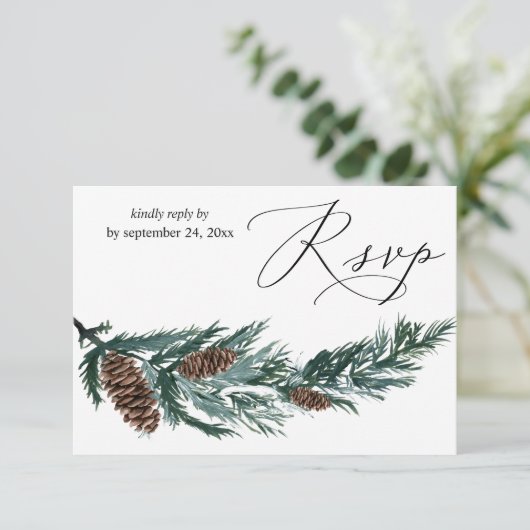 Winter Pine Cone & Greenery met Mal RSVP (Staand voorkant)