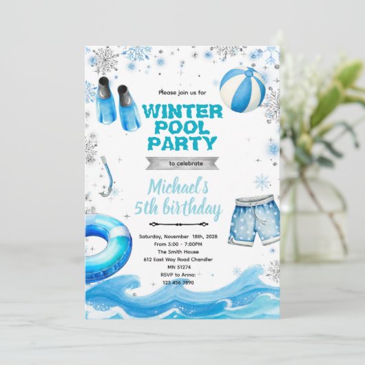 Winter pool party theme invitation kaart (Staand voorkant)