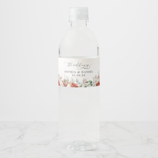 Winter Red Greenery Pinecone Water Bottle Label Waterfles Etiket (Voorkant)