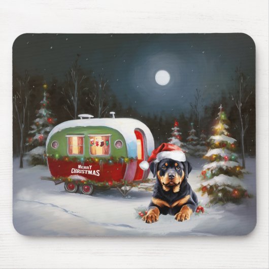 Winter Rottweiler Caravan Kerstavontuur Muismat (Voorkant)