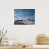 Winter Rural Scene met Hill Poster (Keuken)