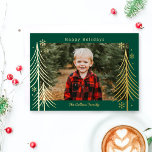 Winter Scene Folie-kerstkaart Folie Feestdagenkaart<br><div class="desc">Viel de afstuderen in je leven in stijl! Ontworpen door: Berry Berry Sweet (www.berryberrysweet.com) Bezoek onze website voor moderne en stijlvolle uitnodigingen,  aankondigingen en persoonlijke cadeaus.</div>