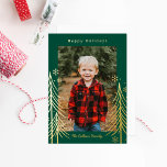 Winter Scene Folie-kerstkaart Folie Feestdagenkaart<br><div class="desc">Viel de afstuderen in je leven in stijl! Ontworpen door: Berry Berry Sweet (www.berryberrysweet.com) Bezoek onze website voor moderne en stijlvolle uitnodigingen,  aankondigingen en persoonlijke cadeaus.</div>