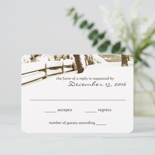 Winter Sereniteit Trouwreactiekaart RSVP Kaartje (Staand voorkant)