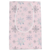 Winter Sneeuwvlokken Kerst Roze Medium Cadeauzakje (Voorkant)
