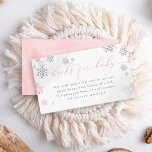 Winter Sneeuwvlokken Meisje Baby shower Boeken voo Informatiekaartje<br><div class="desc">Onze bijsluiter is voorzien van "Boeken voor Baby" in elegante roze kalligrafie. De grijze waterverf achtergrond en faux silver glitter sneeuwvlokken creëer vormen een charmant decor voor uw gasten om deel te nemen aan deze boekenliefhebbende traditie.</div>