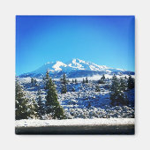 Winter Snow at Mount Shasta, CA Magneet (Voorkant)