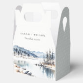 Winter Snow Mountain Lake Landschap Wedding Bedankdoosjes (Geopend)
