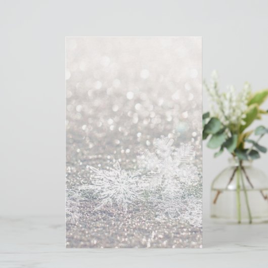 Winter Snowflake Bokeh Bling Briefpapier (Staand voorkant)