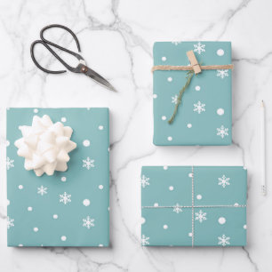 Winter Snowflakes en Polka Dots Pattern in Blauwgr Inpakpapier Vel