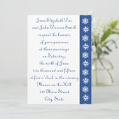 Winter Snowflakes in Blue Wedding Invitation Kaart (Staand voorkant)