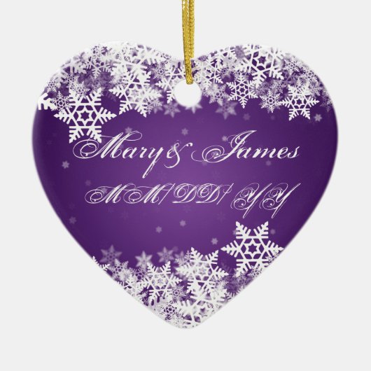 Winter Snowflakes Paarse Elegant Wedding Favor Keramisch Ornament (Voorkant)