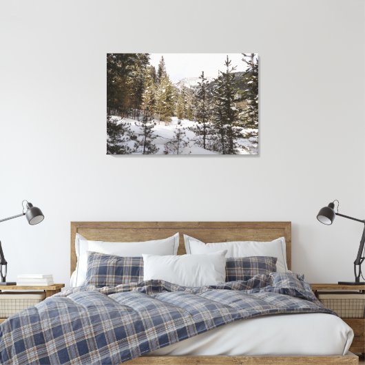 Winter Snowy Mountain Scene in Montana Canvas Afdruk (Insitu (Slaapkamer))