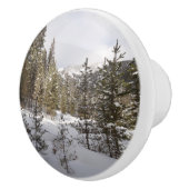 Winter Snowy Mountain Scene in Montana Keramische Knop (Rechts)