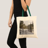 Winter Snowy Mountain Scene in Montana Tote Bag (Voorkant (product))