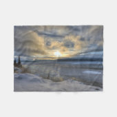 Winter Solstice Turnback Arm Fleece Deken (Voorkant (Horizontaal))