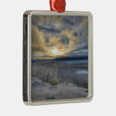 Winter Solstice Turnback Arm Metalen Ornament (Rechts)