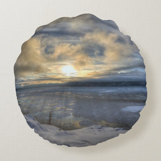 Winter Solstice Turnback Arm Rond Kussen (Achterkant)