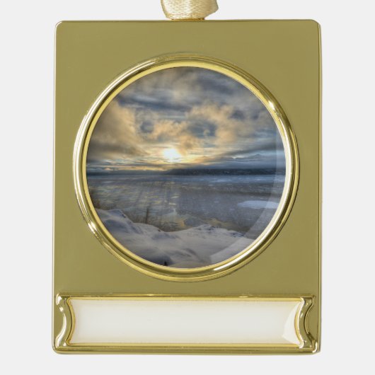 Winter Solstice Turnback Arm Verguld Banner Ornament (Voorkant)