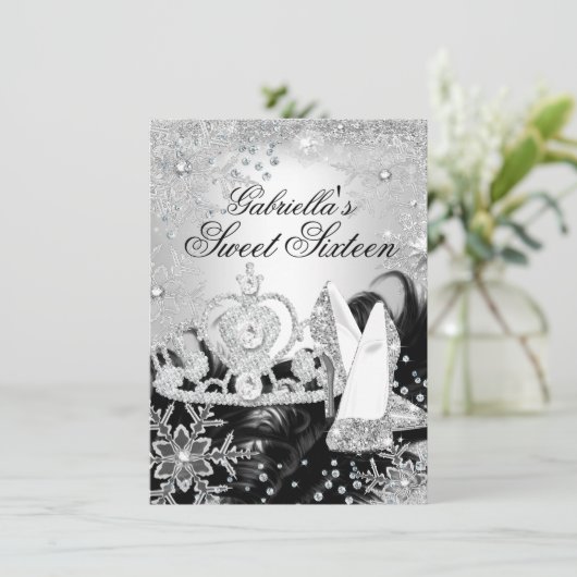 Winter Sparkle Snowflake Silver Sweet 16 Invite Kaart (Staand voorkant)