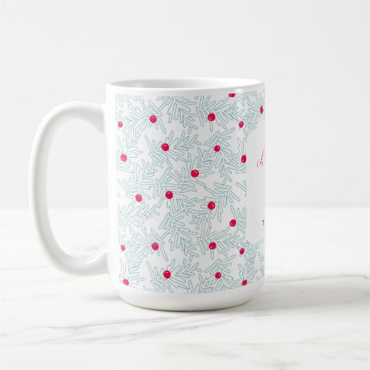 Winter Sprig Pattern | Minimal Pine Branch & Berry Koffiemok (Links)