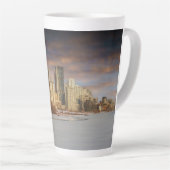 Winter Sunset Scene bij Calgary Skyline Latte Mok (Rechterhoek)