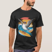 Winter Surfer Zeemeeuw, Grappig Zeemeeuw Surfen T-shirt (Voorkant)