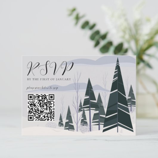 Winter Trees Sneeuwwoud QR Code Wedding Website RSVP Kaartje (Staand voorkant)