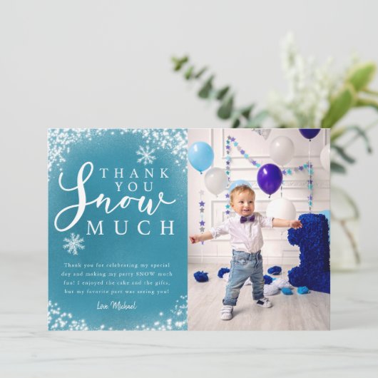 Winter Verjaardagsfeestje Jongen Foto Bedankkaart (Staand voorkant)