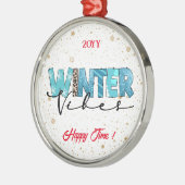 Winter Vibes Customize Metalen Ornament (Links)