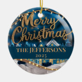Winter Village Merry Christmas Custom Family Name Keramisch Ornament (Voorkant)