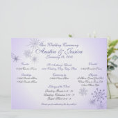 Winter Violet Snowflake Wedding Programme Kaart (Staand voorkant)