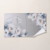 Winter Waterverf Bloemmonogram gepersonaliseerd Bad Handdoek (Handdoek)