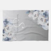 Winter Waterverf Bloemmonogram gepersonaliseerd Theedoek (Horizontaal)