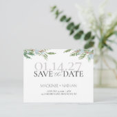 Winter Wedding Frosted Berries Save the Date Aankondigingskaart (Staand voorkant)