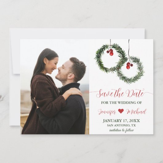 Winter Wedding Pine Wreath Holly Berries Foto Save The Date (Voorkant)
