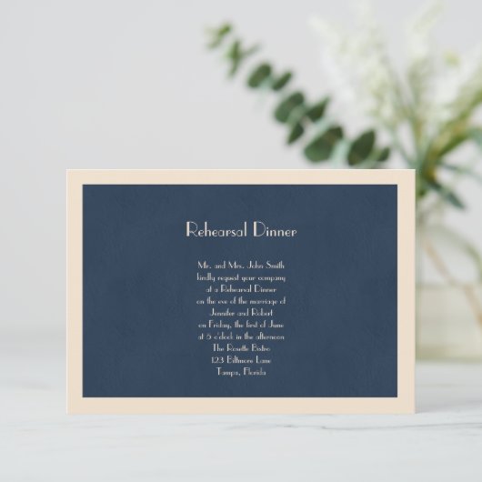 Winter White en Navy Blue Wedding Rehearsal Kaart (Staand voorkant)