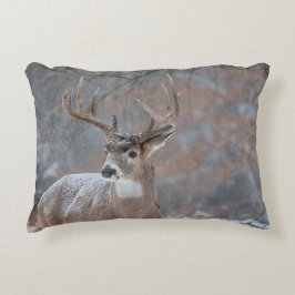 Winter Whitetail Buck Accent Kussen