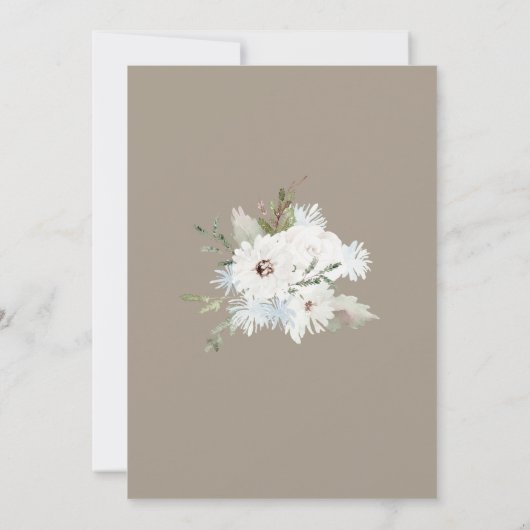 Winter Witte Taupe Bloemen Kerstkrans Bruiloft Kaart (Achterkant)
