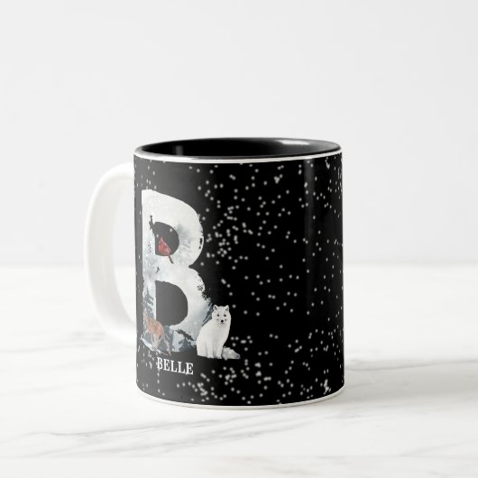 Winter Wonderland Alphabet B Monogram | Snow Wolf Tweekleurige Koffiemok (Voorkant links)