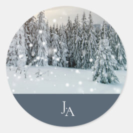 Winter Wonderland Besneeuwd Bos Monogram Huwelijk Ronde Sticker