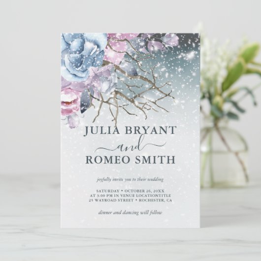 Winter Wonderland Bruiloft Bloemen Sneeuw Uitnodig Kaart (Staand voorkant)