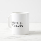 Winter Wonderland - Elegante tekst en pijnbomen Koffiemok (Voorkant links)