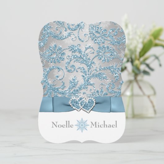 Winter Wonderland Joined Hearts Bruiloft uitnodige Kaart (Staand voorkant)