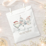 Winter Wonderland Kerstmis Bedankzakje<br><div class="desc">Stuur uw gasten naar huis met een vleugje magie met behulp van onze Winter Wonderland Christmas Favour Bag. Met betoverende sneeuwvlok design en ijzige winteraccenten zijn deze tassen ideaal voor het houden van kleine geschenken, traktaties of feestgunsten tijdens een evenement met kerstthema. Ideaal voor verjaardagen, baby showers of vakantiefeesten, ze...</div>
