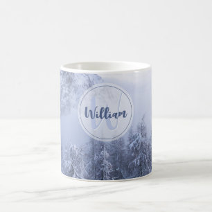 Winter wonderland nevel sparrenbos sneeuw monogram koffiemok