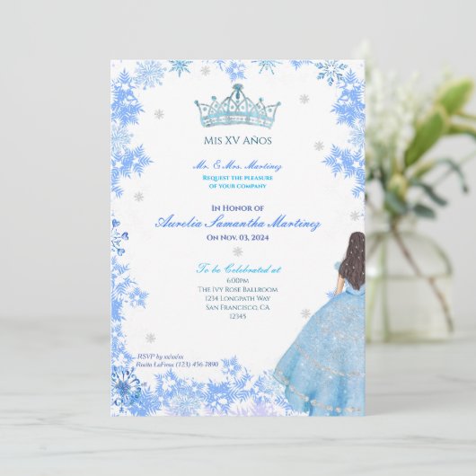 Winter Wonderland Quinceañera Uitnodiging (Staand voorkant)
