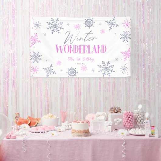 Winter Wonderland Roze Sneeuwvlok Verjaardagsfeest Spandoek (Feest)