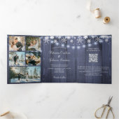Winter wonderland sneeuwvlokken foto QR RSVP bruil Drieluik Uitnodiging (Binnen)
