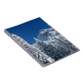 Winter Wonderland Snow Covered Trees Mountains Notitieboek (Rechterzijde)